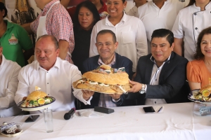 Presentan séptima edición del Festival de la Cemita