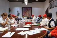 Autoridades de SEGOB logran acuerdos con trabajadores de Salud