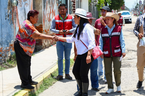 Contin&uacute;a Tonantzin Fern&aacute;ndez llevando obra p&uacute;blica a todos los barrios de San Pedro Cholula