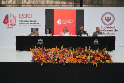 IBERO Puebla honra legado de Eduardo Almeida con cátedra