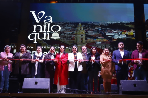 Celebra San Pedro Cholula 30 años del Festival Internacional Vaniloquio