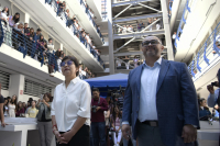 Inaugura Rectora Lilia Cedillo mural en la Facultad de Medicina