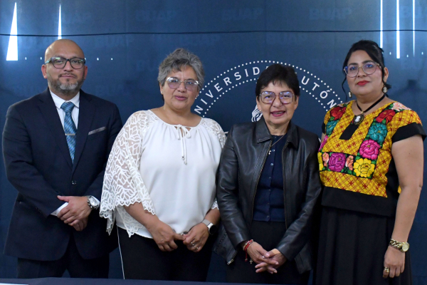 Rectora Lilia Cedillo encabeza Cuarto Informe de Labores en la Preparatoria Benito Ju&aacute;rez