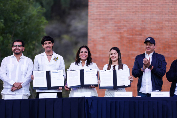San Andr&eacute;s Cholula fortalece lazos internacionales con Izamal y municipios de Honduras