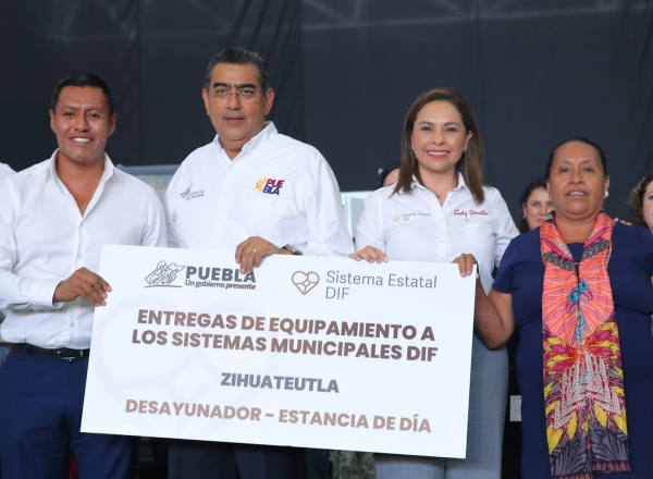 DIF, LA PARTE MÁS GENEROSA DE LOS GOBIERNOS: SERGIO SALOMÓN; ENTREGA EQUIPAMIENTO PARA 69 MUNICIPIOS