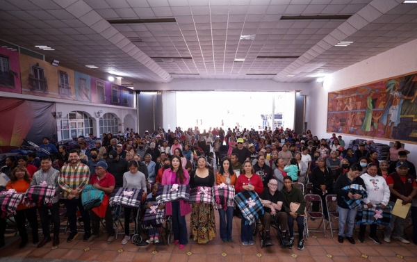 Gobierno de San Andrés Cholula se solidariza con grupos vulnerables en esta época invernal