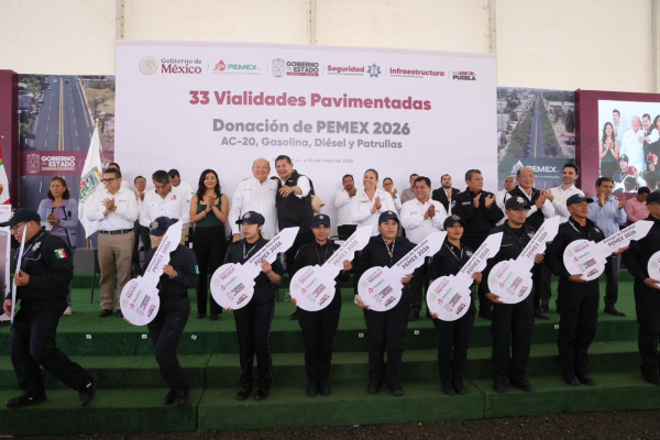 PEMEX PREMIA RECUPERACI&Oacute;N DE HIDROCARBUROS EN PUEBLA CON CUARTA ENTREGA DE P&Eacute;TREOS