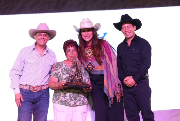 Guanajuato celebra la tradición inaugurando la Feria Nacional del Sombrero
