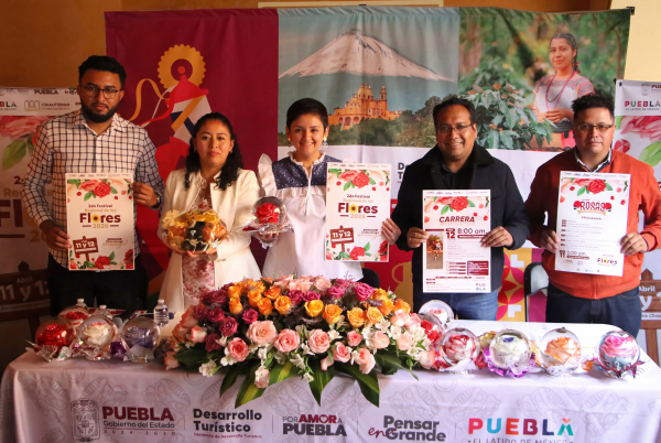 Impulsa Gobierno de Puebla Festival Regional de las Flores en Chiautzingo
