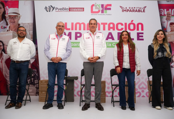 Fortalecen Pepe Chedraui y MariElise Budib seguridad alimentaria con entrega de despensas en San Francisco Totimehuacan