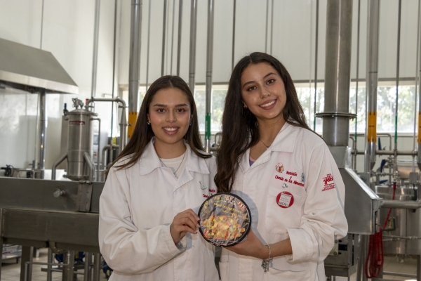 IBERO Puebla: Alumnas en Nutrición crean la primera sopa instantánea saludable y libre de sellos del mercado mexicano