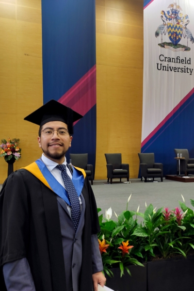 Egresado de la BUAP es reconocido por la Universidad de Cranfield, en Reino Unido, por mérito académico