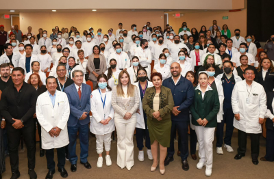 CECI ARELLANO ENCABEZA ENTREGA DE INSUMOS Y EQUIPO BIOM&Eacute;DICO AL HOSPITAL GENERAL ZONA NORTE