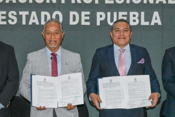 Impulsan Conalep Puebla y BUAP formaci&oacute;n en materia archiv&iacute;stica