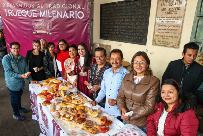 San Pedro Cholula recibe a miles de visitantes en el tradicional Trueque Milenario