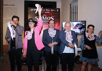 Inicia en Puebla exposición “Somos Guardianes”, del artista mexicano César Menchaca