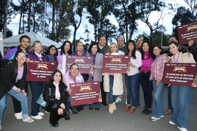 Brinda Gobierno del Estado taller de técnicas de autoprotección para mujeres