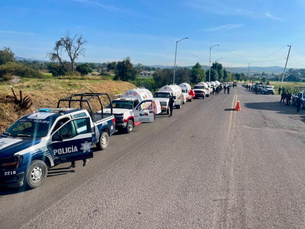 Fuerzas de seguridad recuperan m&aacute;s de 21 mil 600 litros de hidrocarburo ilegal en El Verde