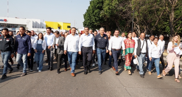 El titular del Ejecutivo estatal presidió la Ceremonia Conmemorativa al Día Internacional del Trabajo