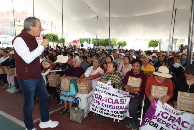 Entrega Pepe Chedraui m&aacute;s de 5 mil despensas del programa &ldquo;Alimentaci&oacute;n Imparable&rdquo; en San Miguel Canoa